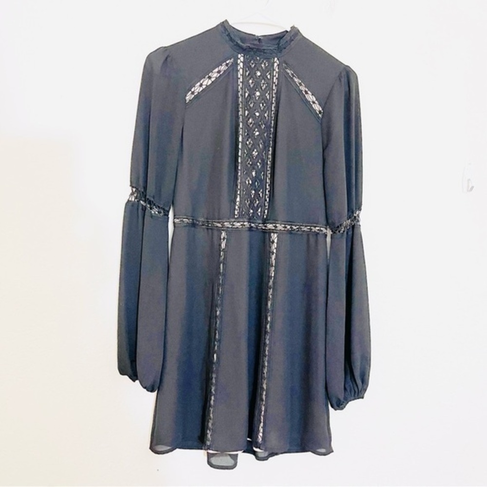 Express Long Sleeve High Neck Lace Detail Dress Women Size 0 Color Black/Tan